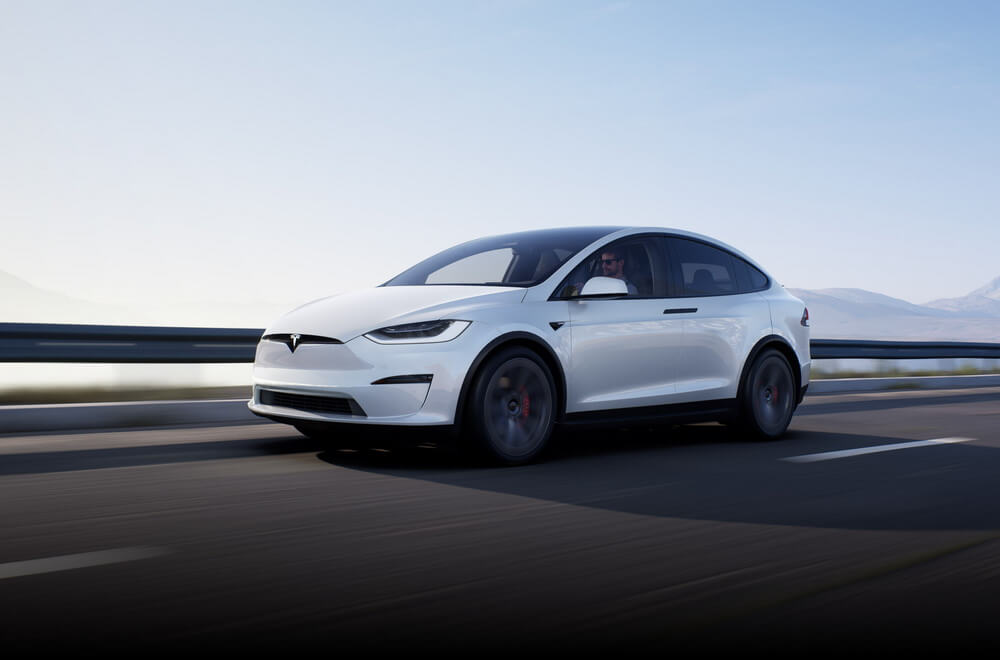 Tesla Model X — Автомобили Tesla в Беларуси